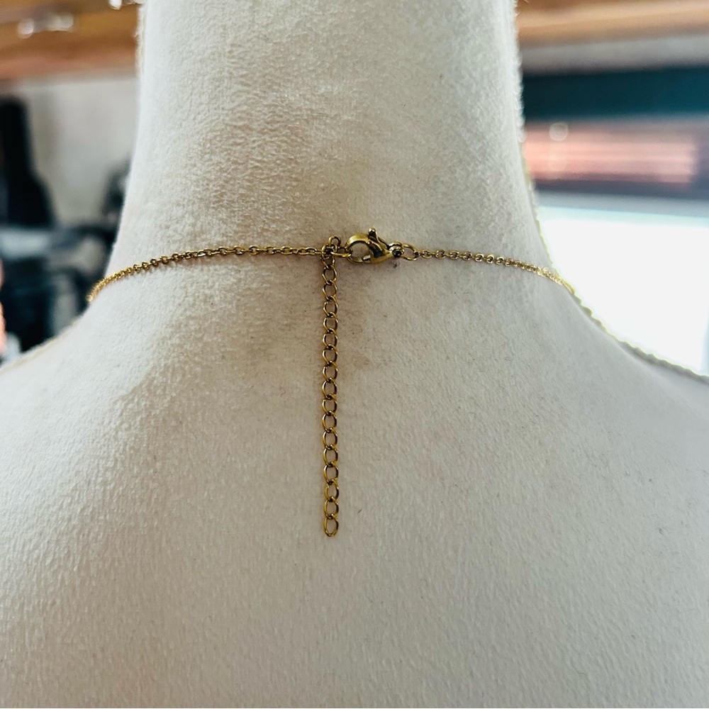 Vintage gold plated turkey pendant on chain necklace - Picture 4 of 9